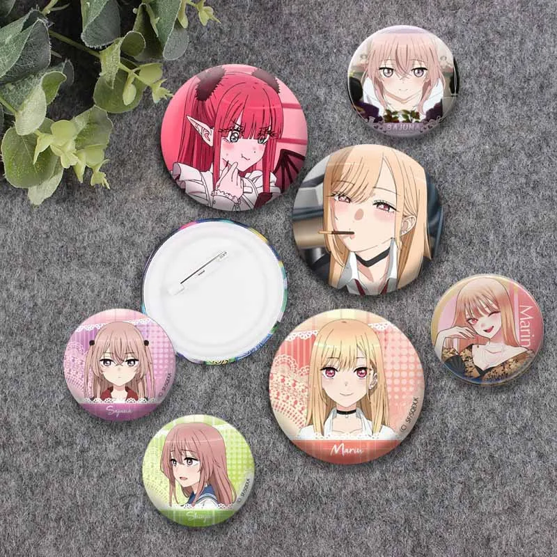 M-My Dress-Up Darling Anime Soft Button Pin Gojo Wakana Marin Kitakawa Badge Bag Hat Decor Jewelry Brooch Cosplay Accessries