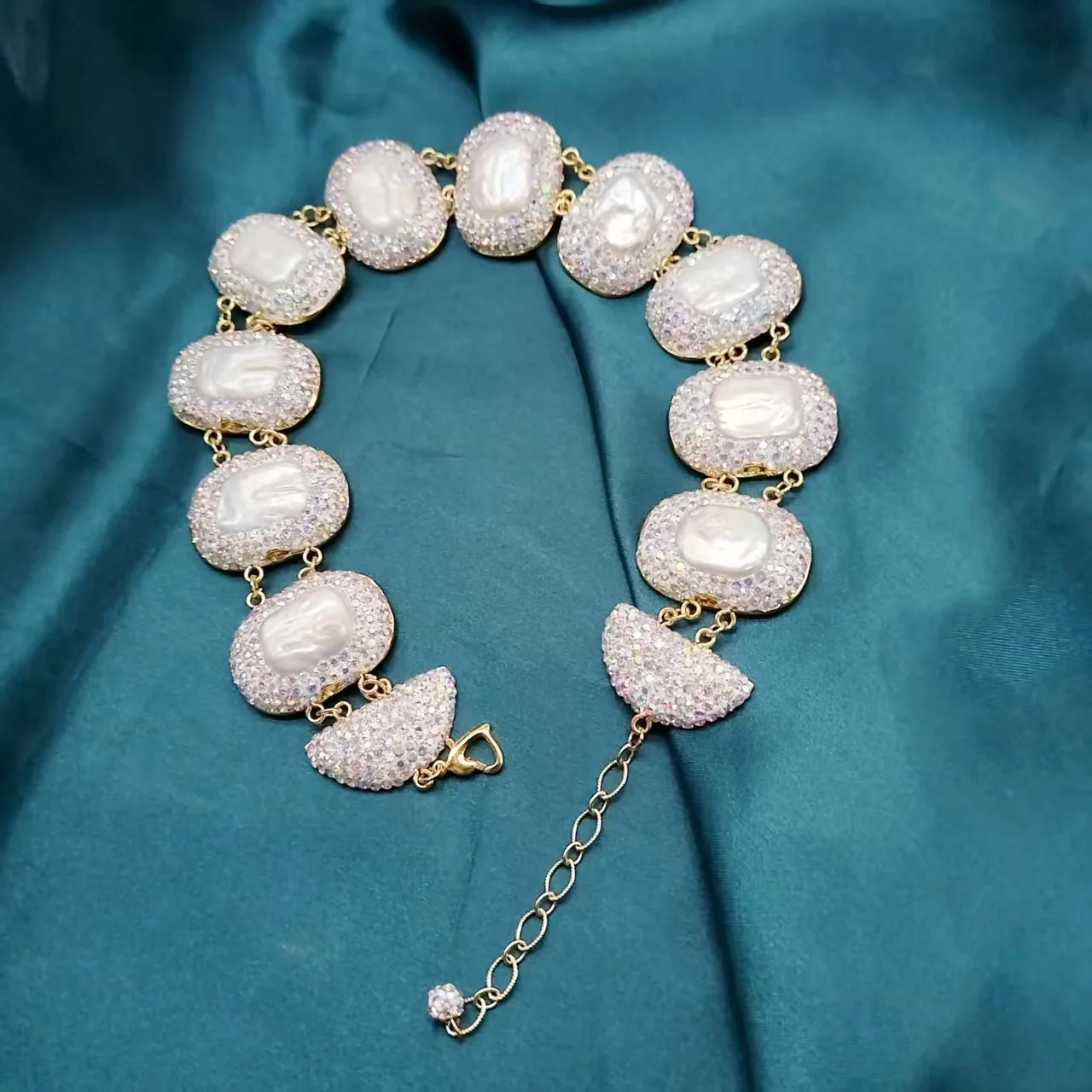 Luxury Natural Freshwater Pearl Necklace Retro Bracelet White Pearls Choker Charm Jewelry Statement Bracelet Fashion Gifts
