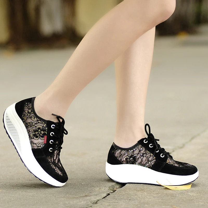 Women Flat Toning Shoes Breathable Ladies Height Increasing Platform Shoes Outdoor Women Fitness Slimming Workout Shoe Trainer