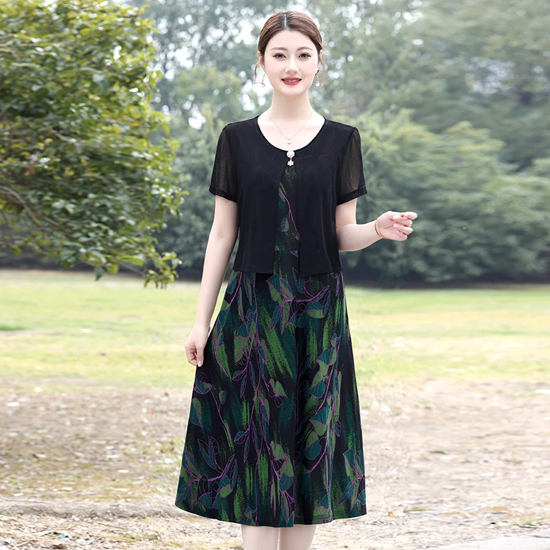 فستان صيفي مزيف مكون من قطعتين للنساء في منتصف العمر مقاس كبير فستان طويل كاجوال للشاطئ أنيق فساتين مطبوعة للأم 6XL #4