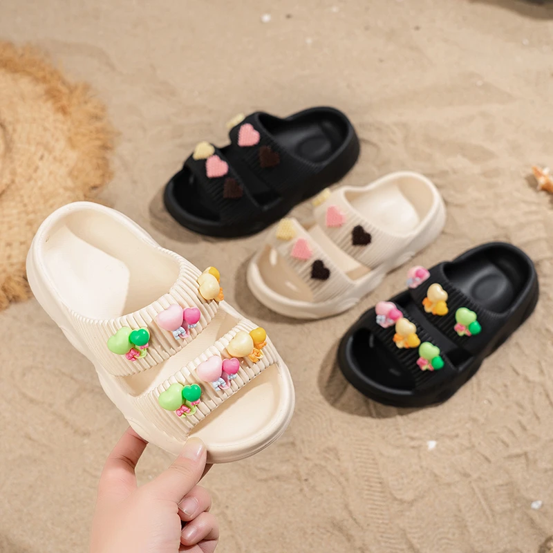

Детские тапочки с открытым носком, мягкая подошва, повседневная обувь для девочек, нескользящие, лето 2026, новые детские спортивные тапочки, удобные, модные
