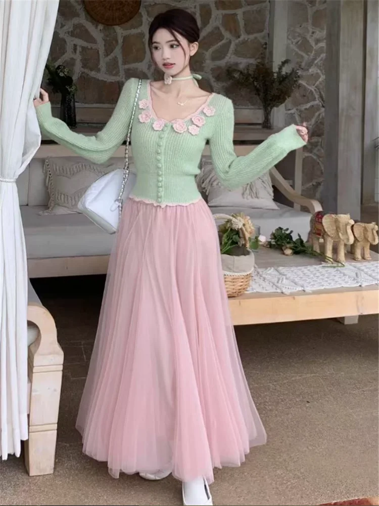 

Sweet Women Spring 2 Pieces Two Pieces Sets Knitted Flower Green Sweater Top+pink Long Mesh Skirt Suits Fashion 2 Pcs Outfits