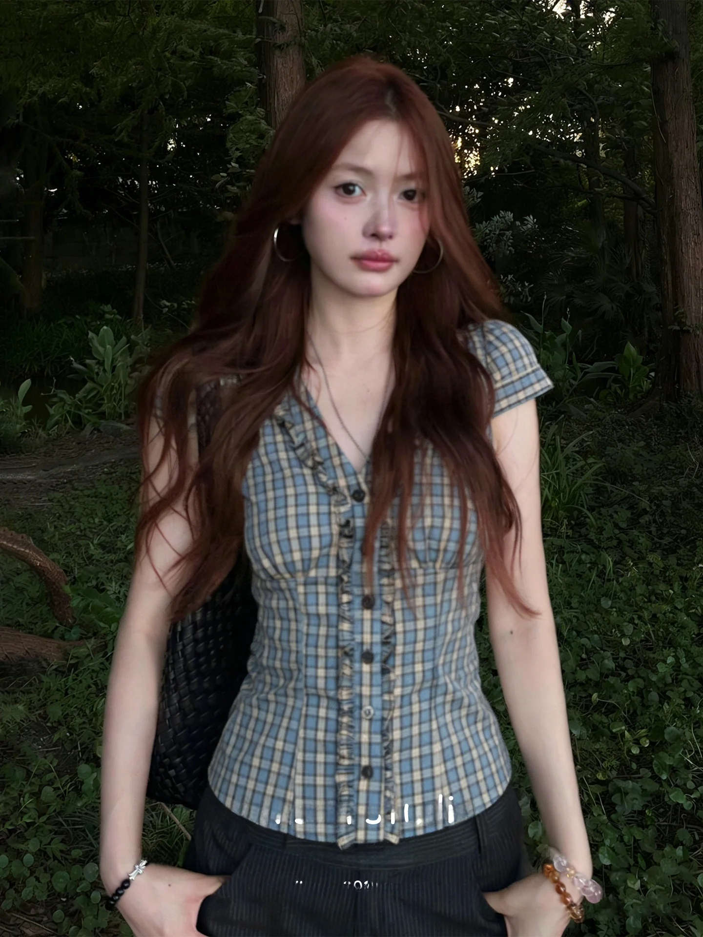 

Summer Plaid Shirt Women's Short Sleeve V-neck Waist-cinched Design Casual Style Breathable Comfortable Striped Shirt Tee
