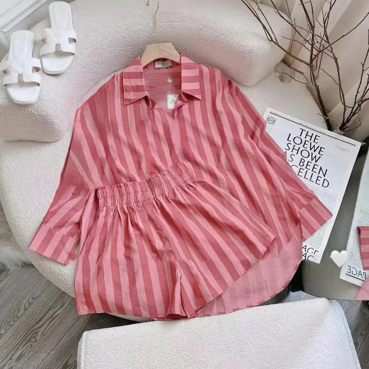 Striped Suit Fashionable Women\'s  Lapel Shirt Striped Shorts Suit Large Size Shirt Elegant Women\'s Pants Two-piece Set