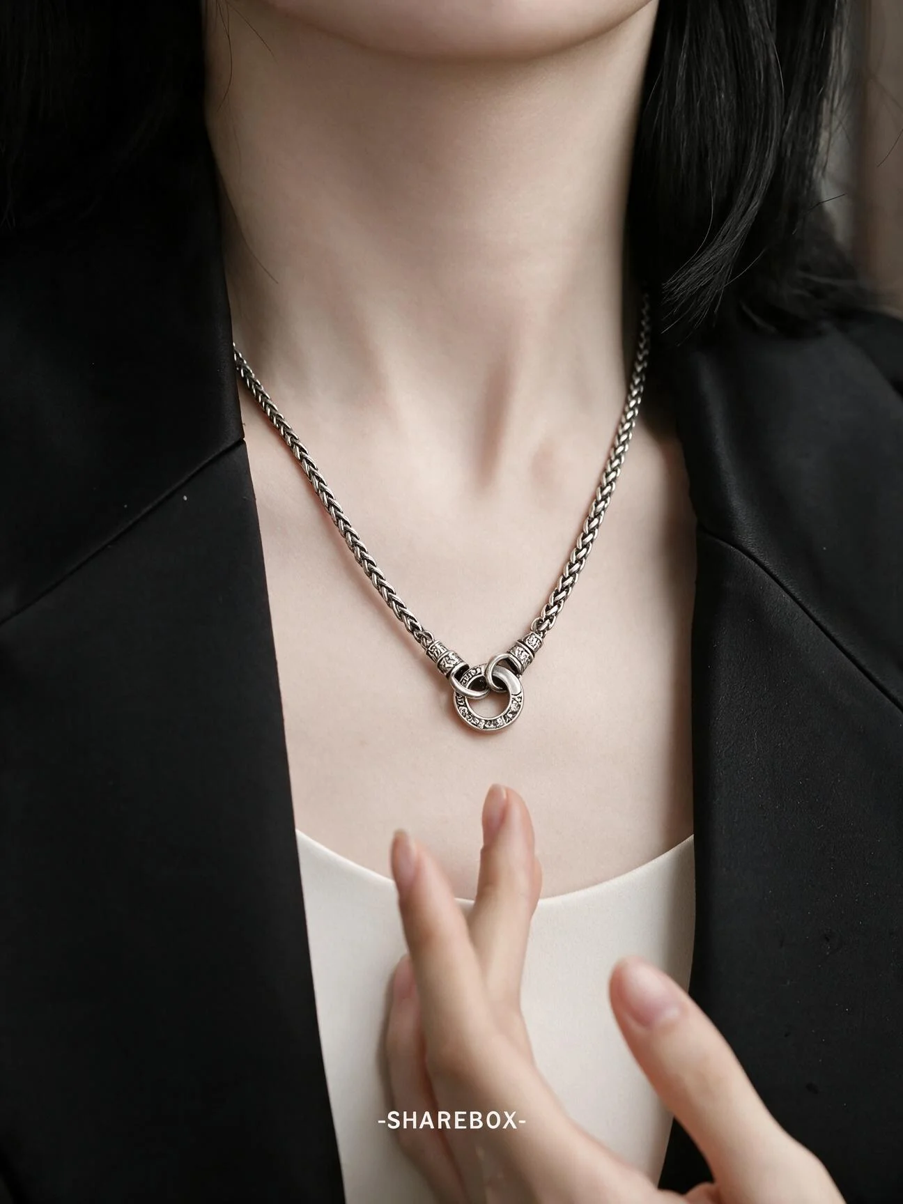 Personalized High-End Six-Word Mantra Dragon Bone Necklace, Simple and Versatile Clavicle Chain, Trendy Niche Universal Buckle Accessory