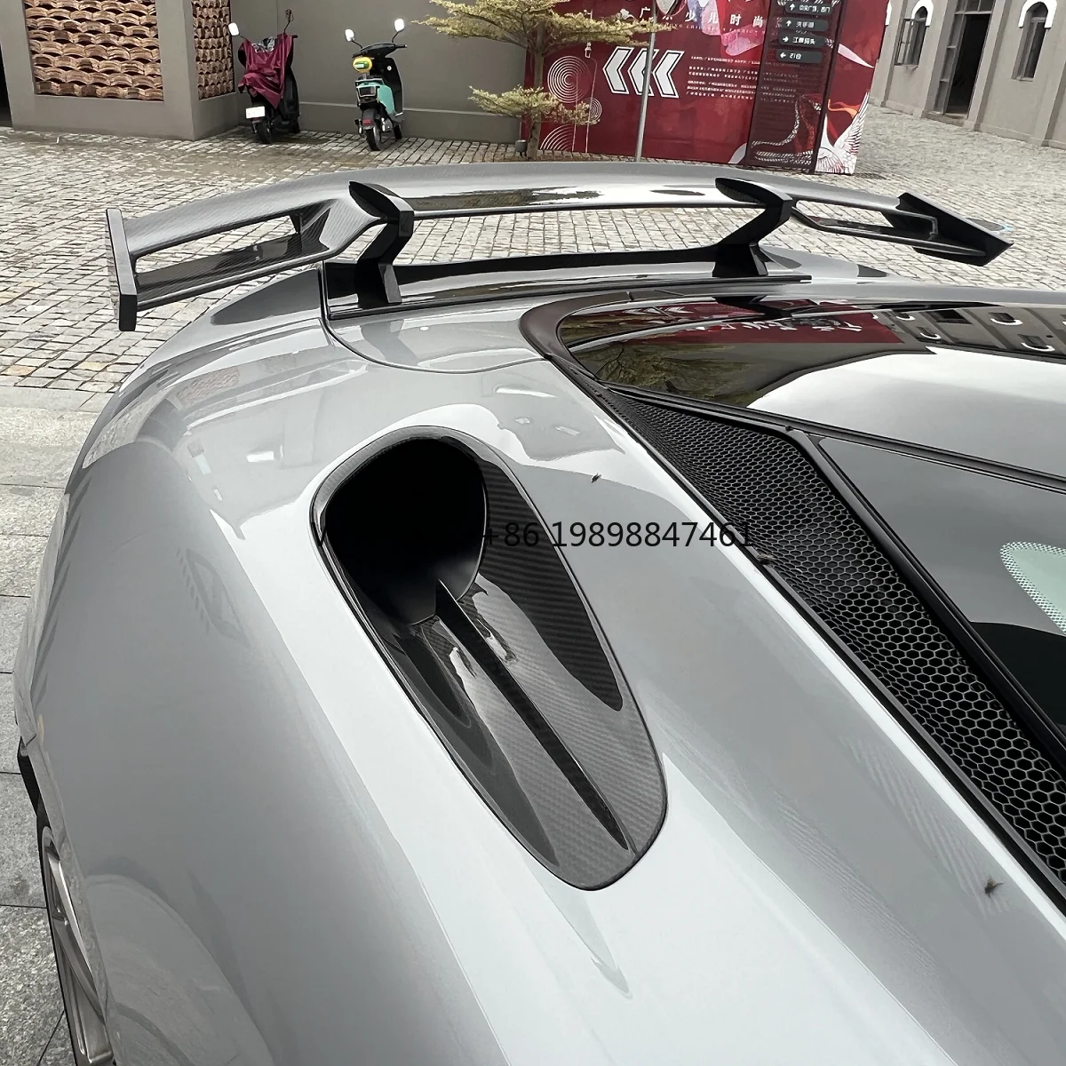 

Exterior Accessories Dry Carbon Shiny Black 3K Twill Finished Fender Upper Air Intake Trim Rear Fender Air Intake for Mclaren GT