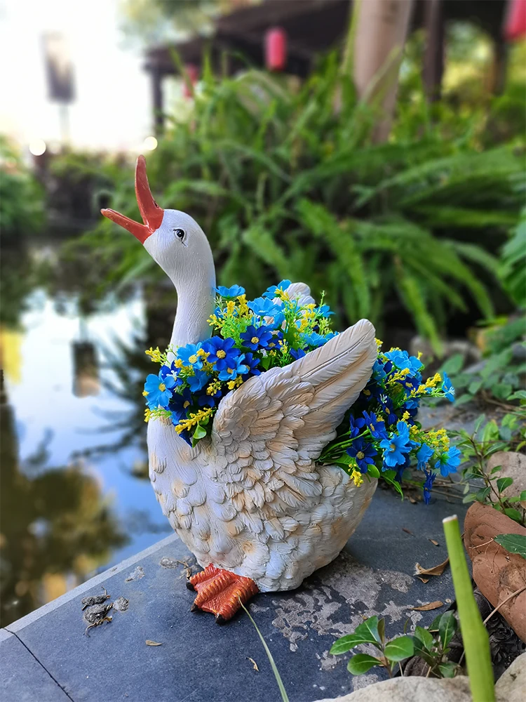 

Outdoor Garden Courtyard Decoration Pastoral Duck Flower Jar Flower Pot Fish Pond Landscaping Succulent Green Planter Ornaments