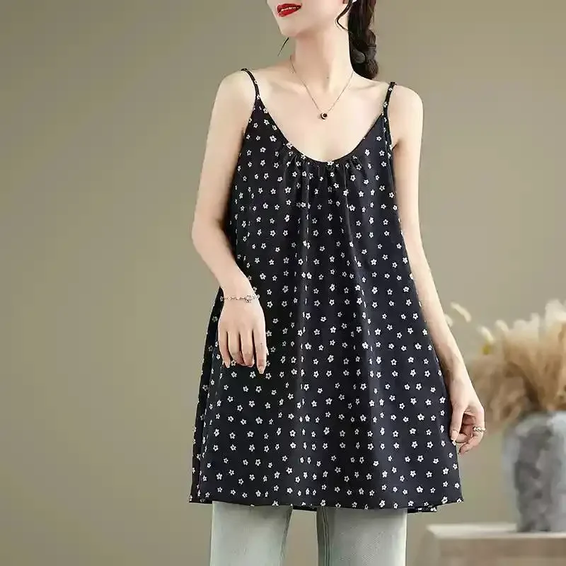 

Women Floral Print Sleeveless Cami Top Casual Summer Style With Shirring Detailing
