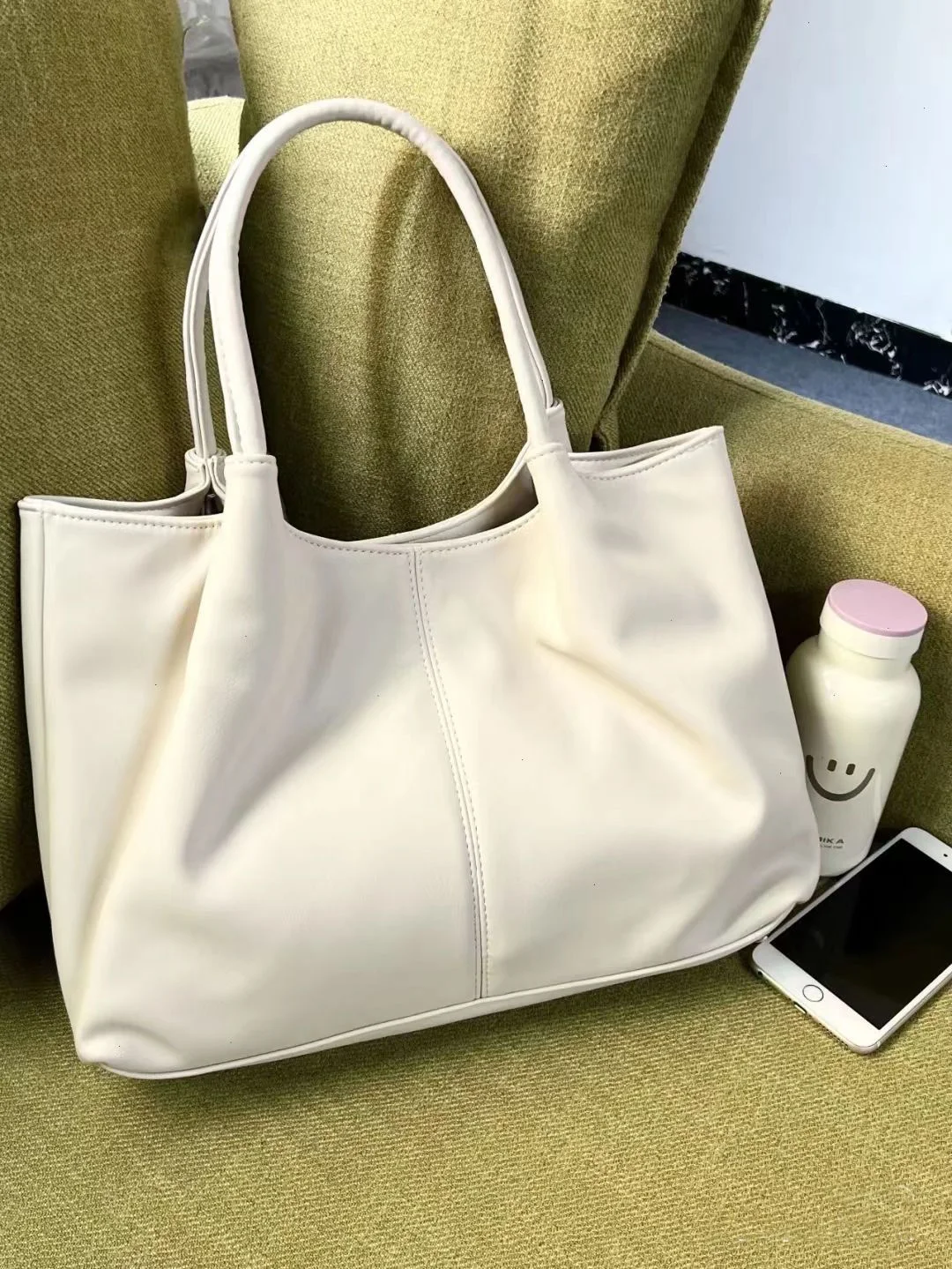 Simple White Shoulder Bag 2023 Women\'s PU Leather Soft Underarm Tote Bag School Large Capacity Bag Full Student Shopping Handbag