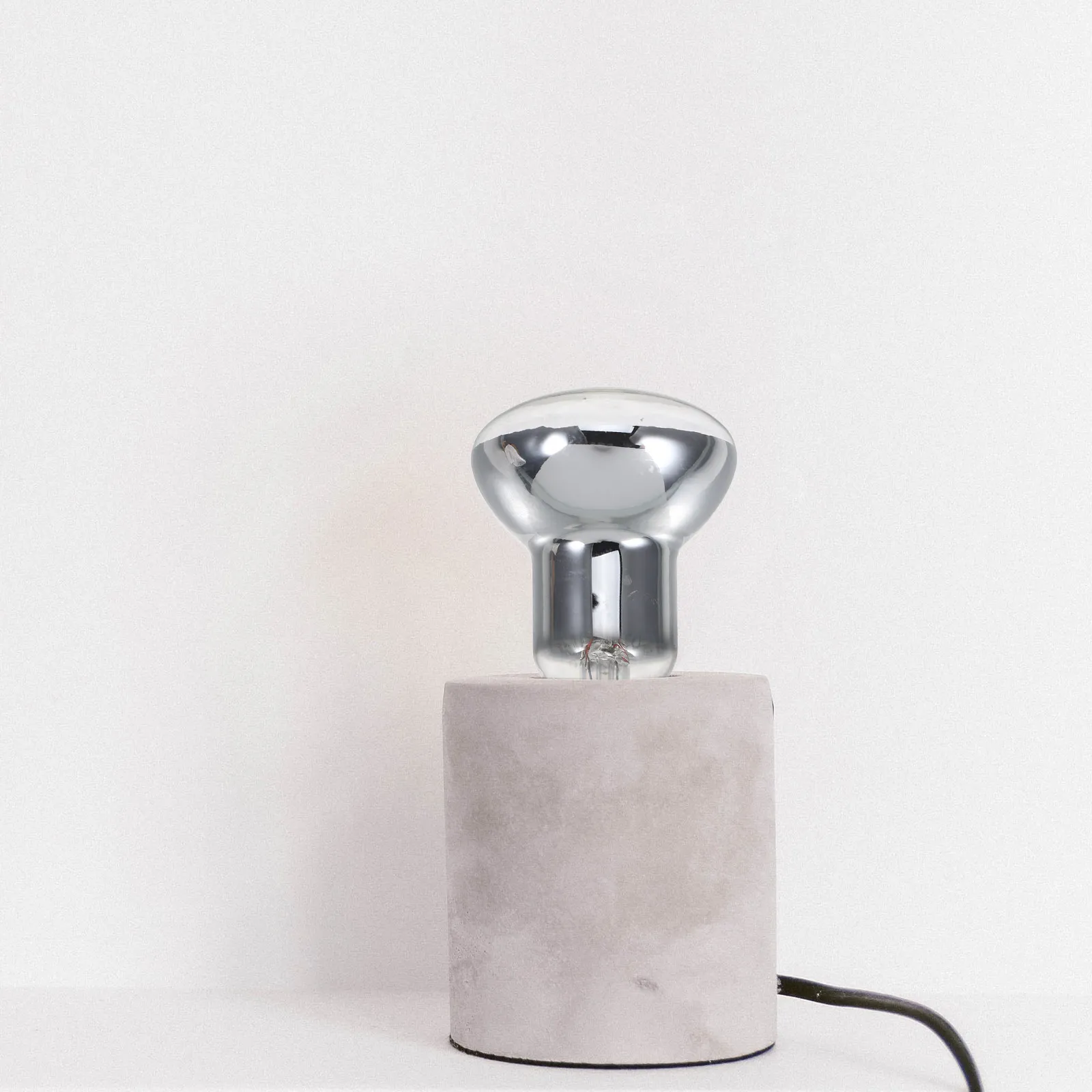 

2Pcs Wax Melt Warmer Light Bulb Heating Element Bulb for Wax Melting Warmer Aromatherapy Lamp Replacement