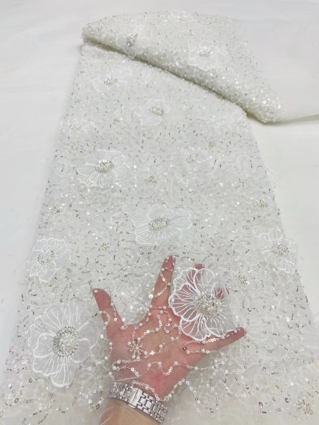 African Sequins Beaded Lace Fabrics 2024 High Quality Embroidery French Nigerian Lace Fabric For Wedding Dress Sewing