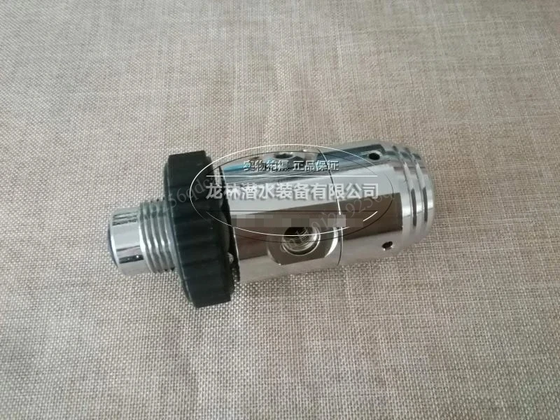 

Diving first stage head Din interface pressure reducing valve Carbon fiber fire regulator DIN