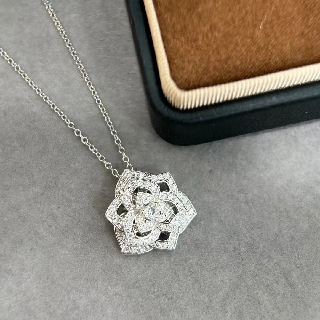 

New 2025 Trend Classic High Quality Hot Brand Rose Flower Luxury Jewelry Pendant For Women Wedding Pure 925 Sliver Party Gifts
