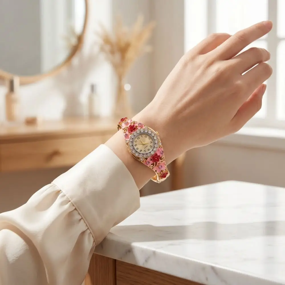 

Rich In Flowers Vintage Watch Round Dial Crystal Jewelry Quartz Watch Versatile Design Rhinestone Bracelet