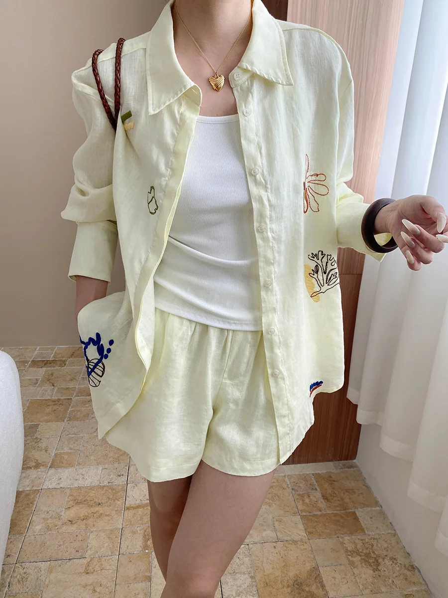 

2025 Summer Women's Chic Embroidered Suit Casual Solid Color Outfits Lapel Long Sleeved Loose Shirt+high Waisted Shorts Set