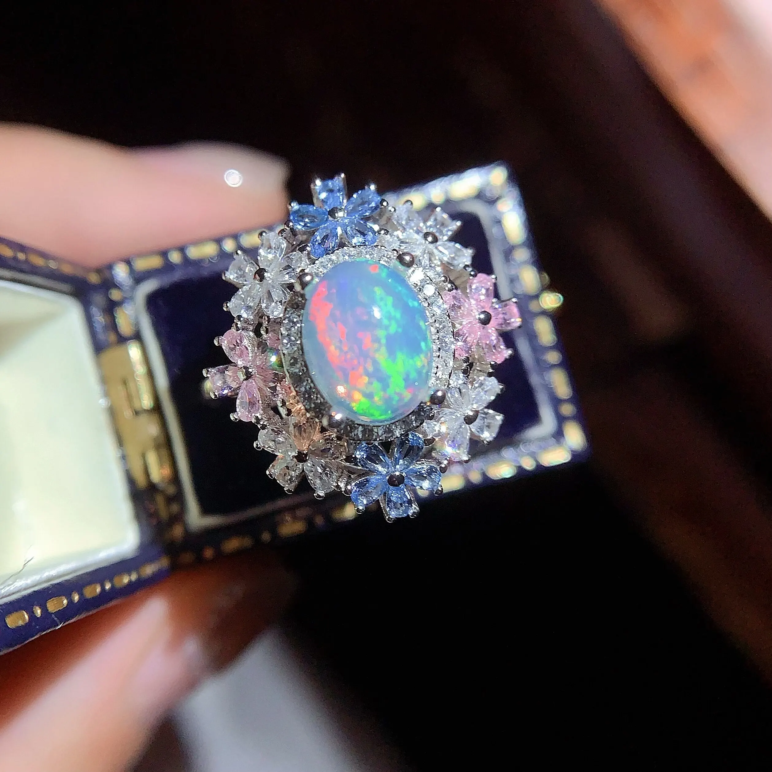 

Кольцо с натуральным опалом в цветочном дизайне, полноцветный опал, серебро S925, розово-голубой высокоуглеродистый бриллиант, изысканное прочное ювелирное украшение с драгоценными камнями, подарок