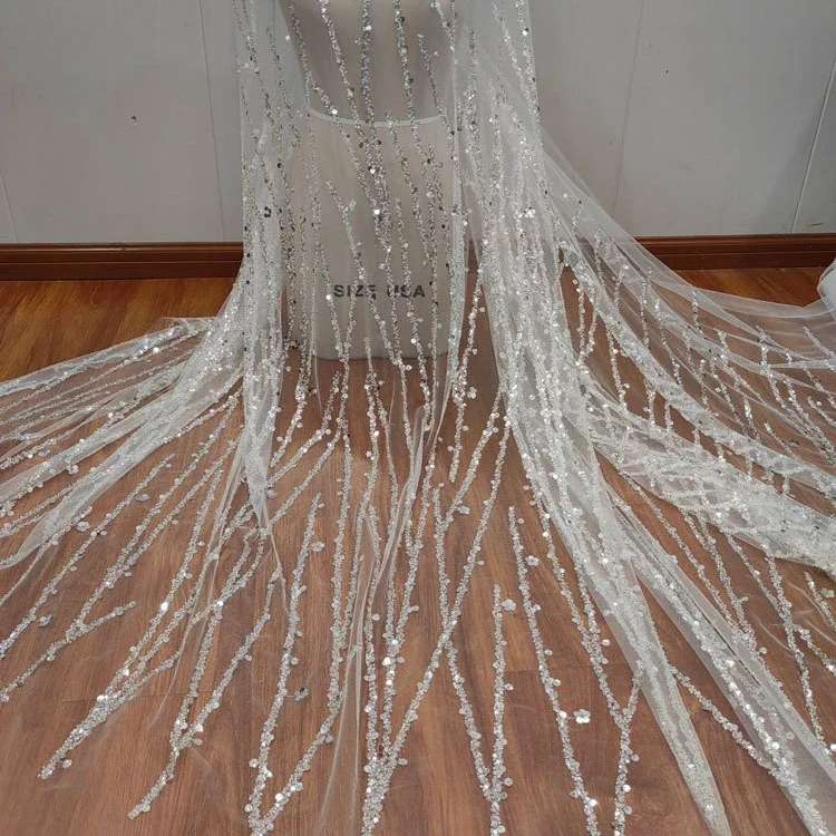 Tissu en dentelle de maille de paillettes de perle argentée classique pour la robe de mariée des femmes, accessoires de bricolage appliqués