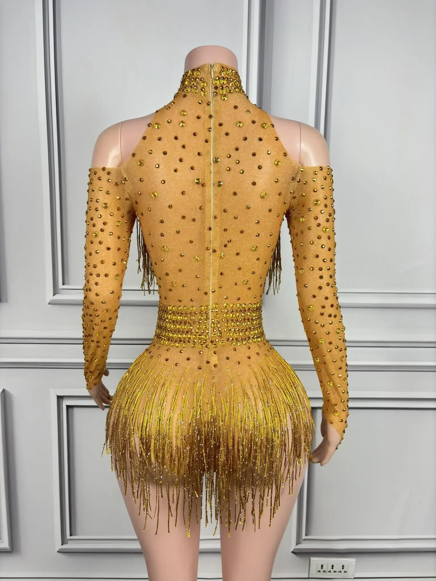 Боди с открытыми плечами и кисточками и длинными рукавами для женщин, комбинезон из спандекса, клубное шоу, боди для певицы, одежда для мероприятий, популярные девушки Nvtuan