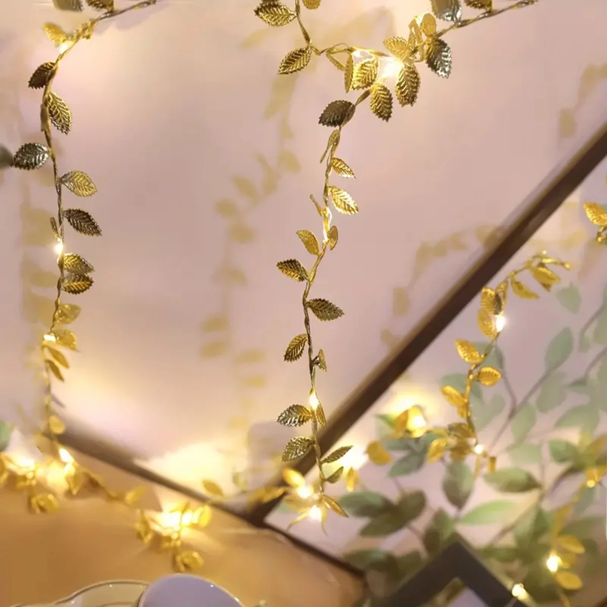 20/50/100LEDs Goldene Silber Winzige Blätter Fee Licht Batterie Powerd Künstliche Pflanze Girlande Reben Lichter Für hochzeit Home Party – Detail 4