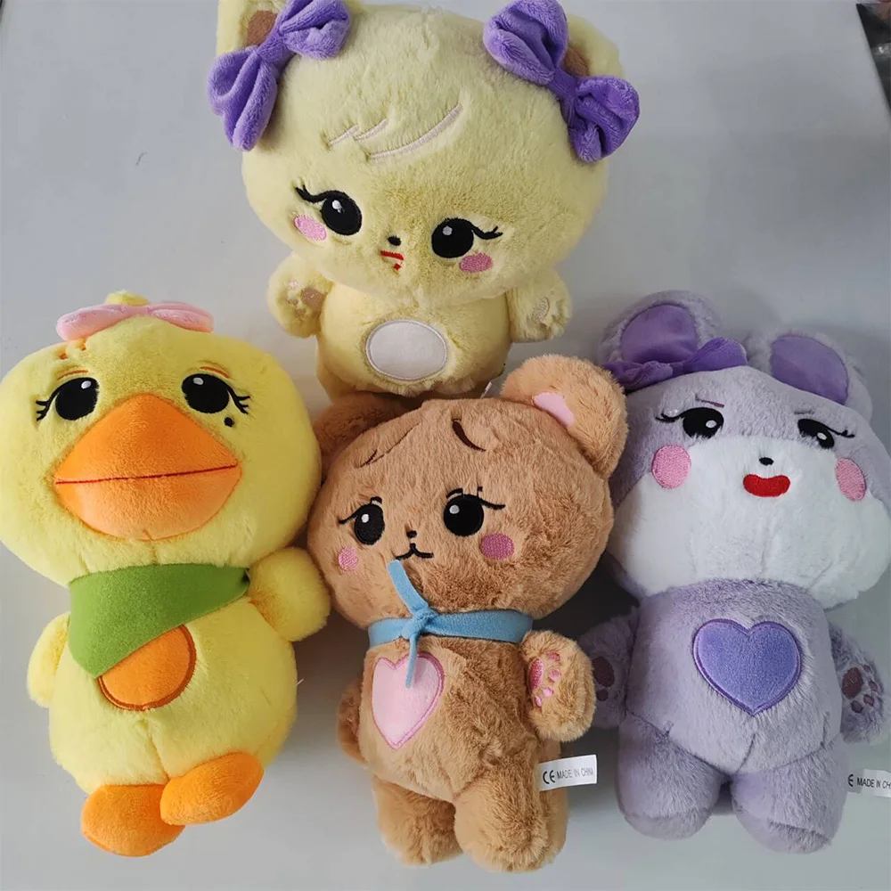 Hot 20cm Born Pink Kpop Plush World Tour JISOO JENNIE ROSE LISA Stuffed Plushie Pillow Kwaii Pendants for Fans Gifts