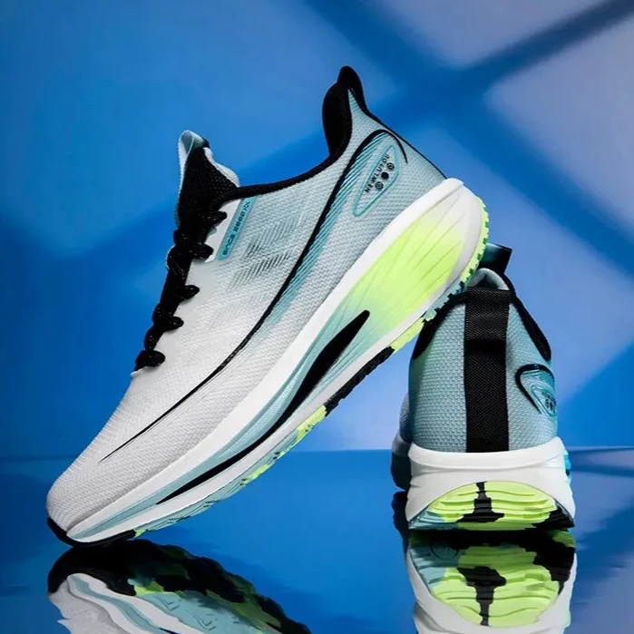 

Новые модные повседневные спортивные кроссовки, универсальные и легкие, для бега, женские.