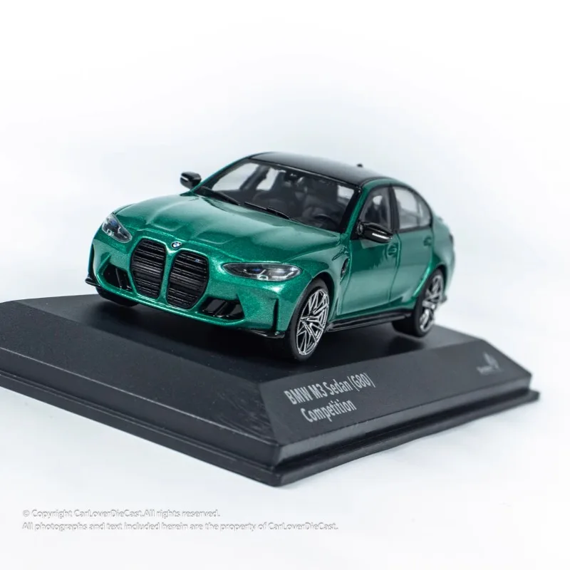 ในสต็อก: 1:43 BMW G80 M3 ISLE OF MAN โมเดลรถโลหะผสมหล่อ, ของเล่นของขวัญเทศกาลสําหรับเด็กผู้ชาย, เครื่องประดับสะสมสําหรับตกแต่งสําหรับผู้ใหญ่