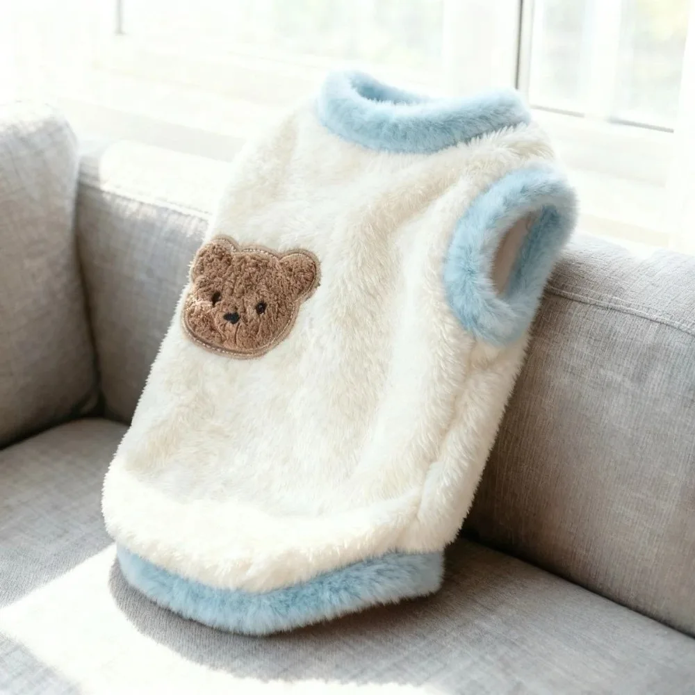 New Soft Dog Sweater Teddy Style Cute Bear Pattern Cat Hoodies with Leash Hook Warmth Design Pet Clothes Cold Weather