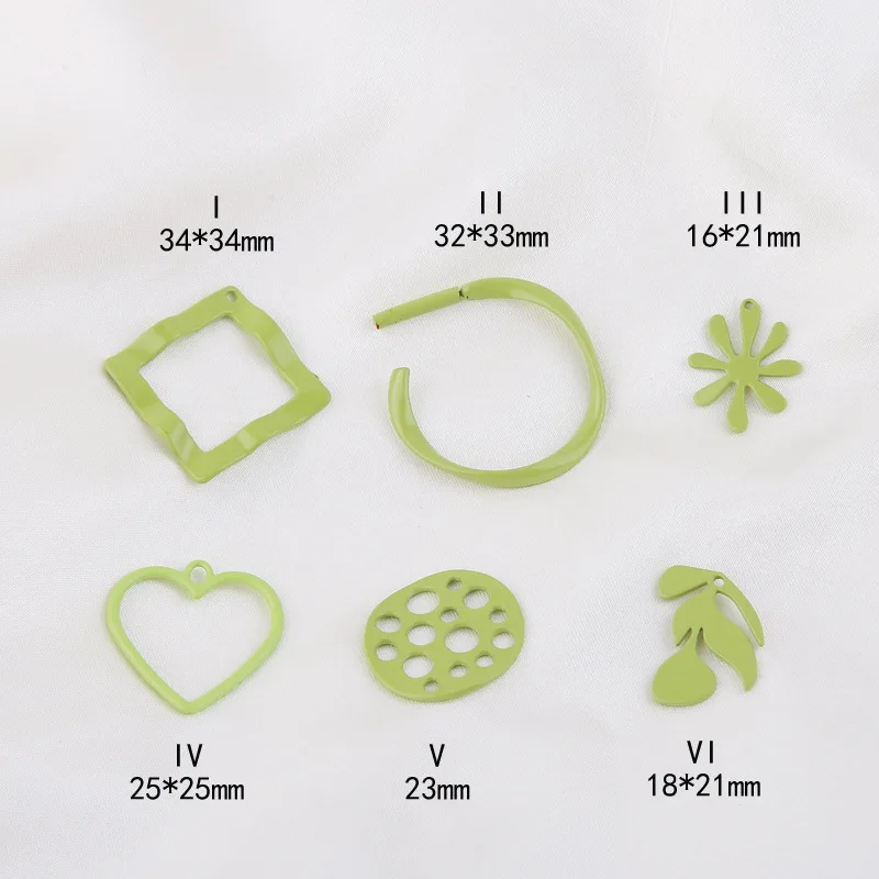 1pcs Diy Jewelry Small Fresh Earrings Simple Forest Love Circle Leaves C-shaped Ins Green Leaves Female Keychain Charms