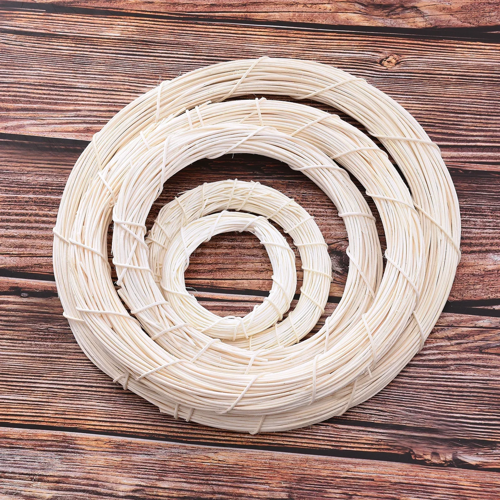 Artificial Wreath Rattan Ring 10/15/20/25/30cm DIY Easter Wreath Wicker Vine Halloween Christmas Garland Ring Xmas Party Decor