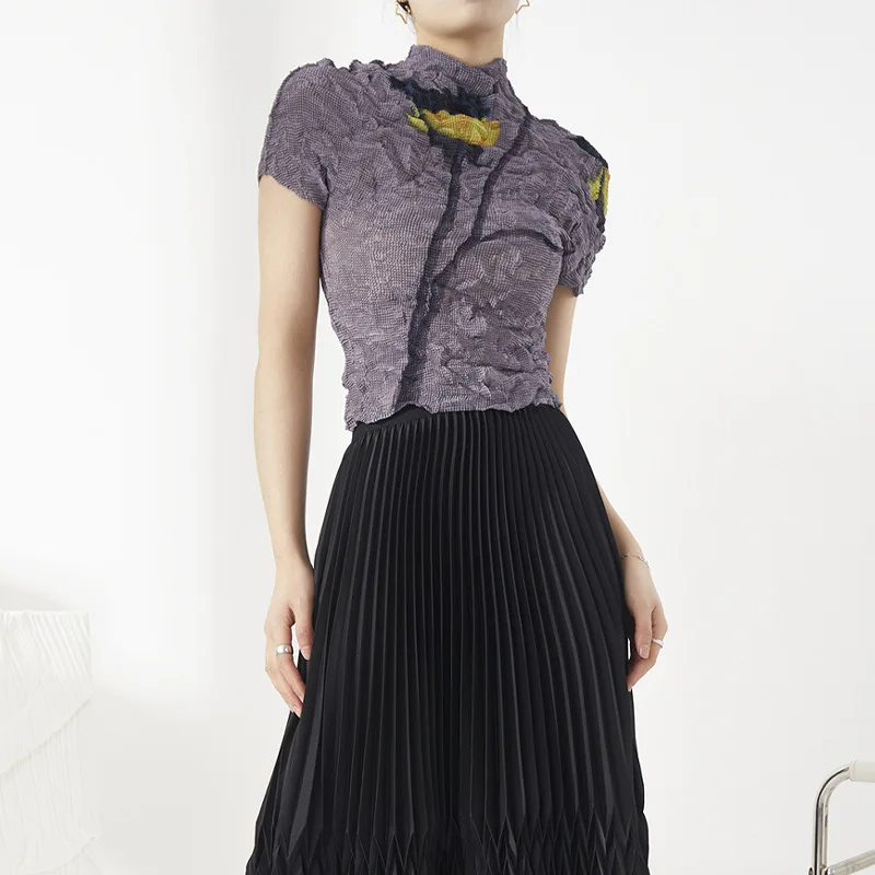 

Miyake Slim Pleated T-shirt for Women Turtleneck Short Sleeves Printing Color Block Thin Shirts 2024 New Female Clothes