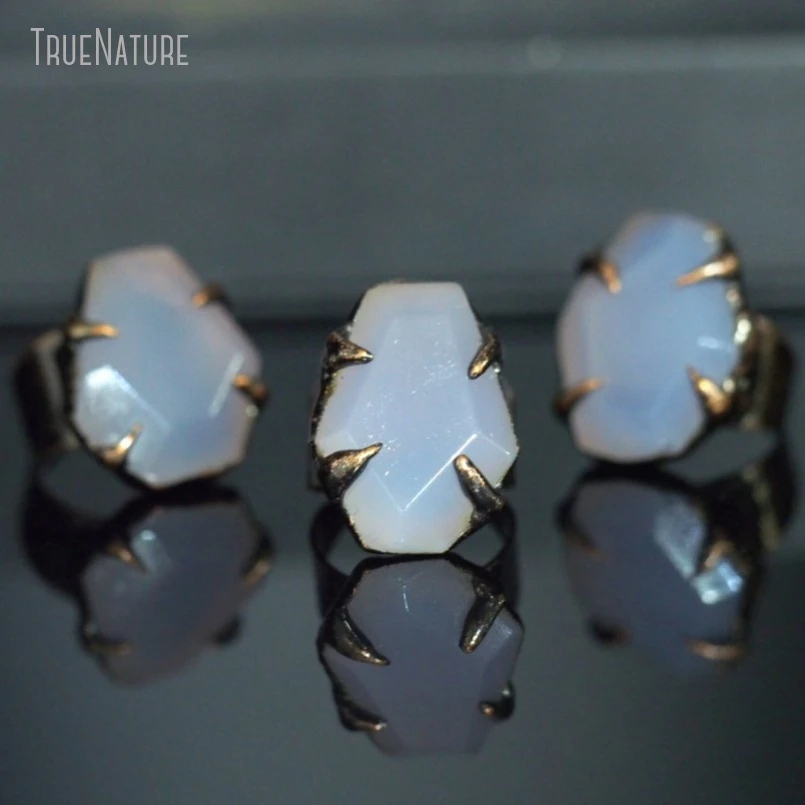 5Pcs Wholesale  Soldered Free Form Claw Vintage Style Handmade Antique Bronze Color Faceted Tin Gray Agates Ring RM49076