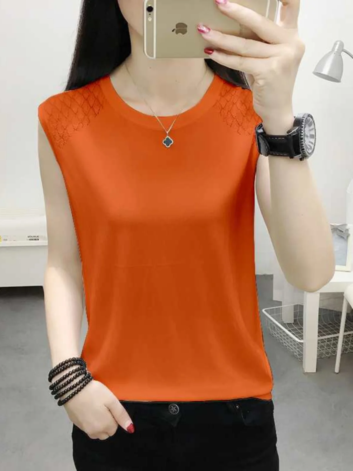 Chaleco Svel de punto de seda de hielo para mujer, camiseta holgada, Top coreano Sle, Base Faionable irt, novedad de verano y primavera