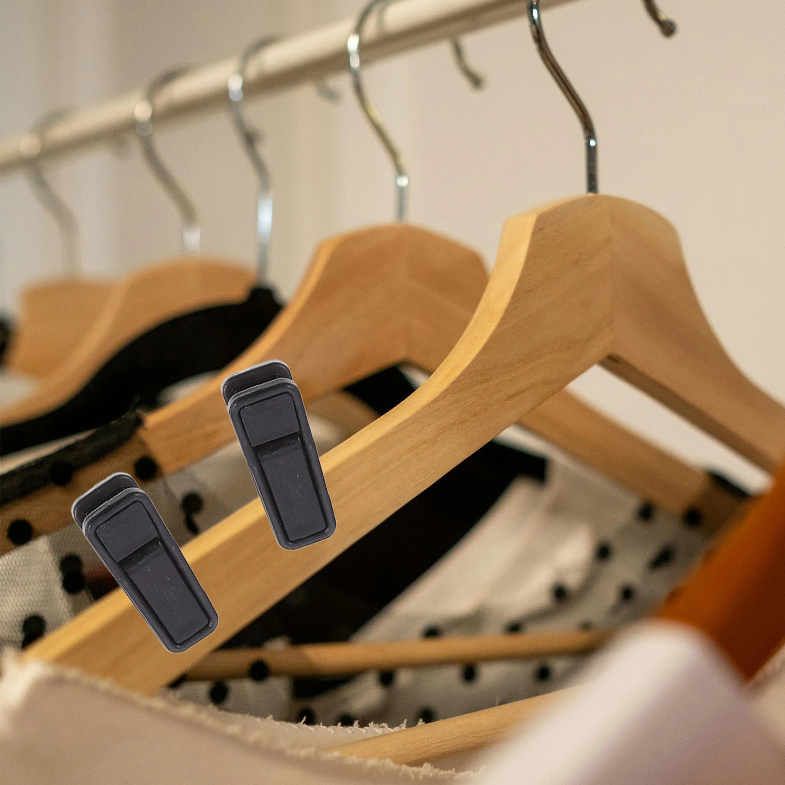 

20Pcs Multi-Functional Clothes Clips ABS Pom Material Strong Wind-Resistant for Laundry Sheets Blankets Skirts Shirts