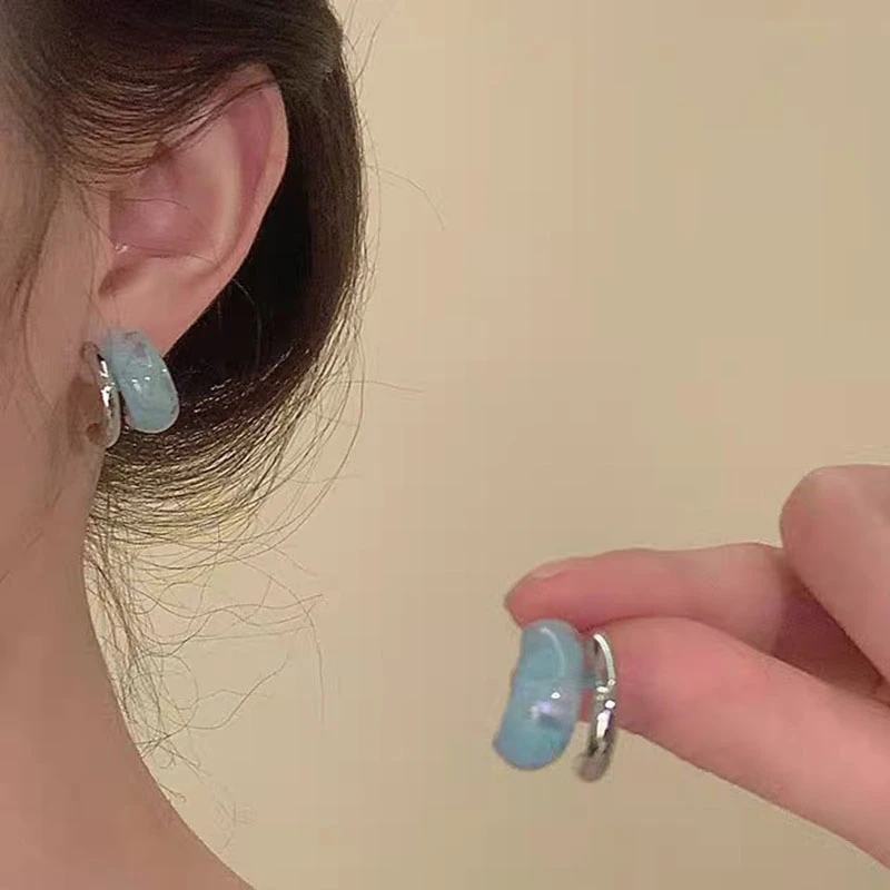 925 Silver Needle Korean Fashion Ice Blue C Earrings For Women Jewelry 2026 Trending New Women's Pink White Stud Earrings A152