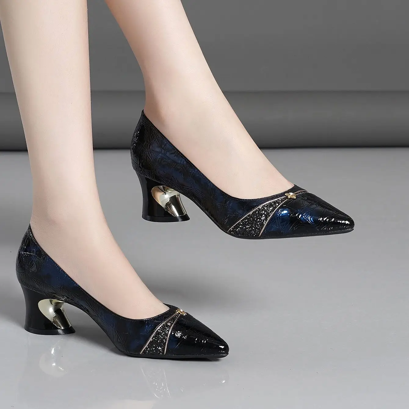 Matching color fashion high-heeled high-heeled shoes shallow mouth