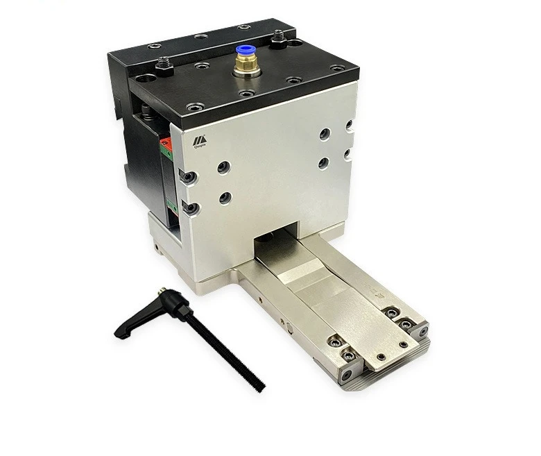 

Chuanpin's numerical control turret punch die Tailift HP1500 cylinder clamp HPS1250/2500
