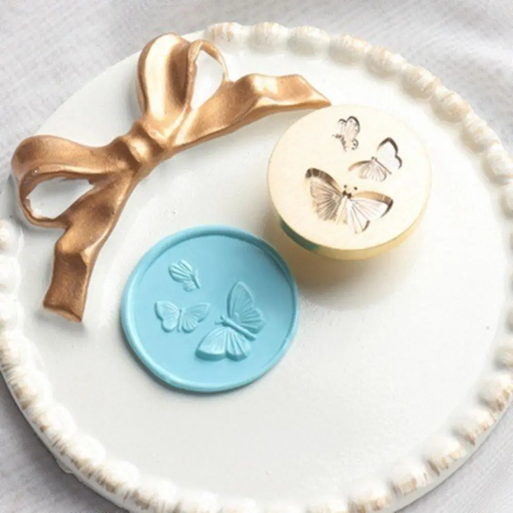 

Flower Engagement DIY Envelope Albums Invitation Card Wax Seal Stamp Embossed Stamp Fire Paint Seal Stamp Scrapbook Decoration