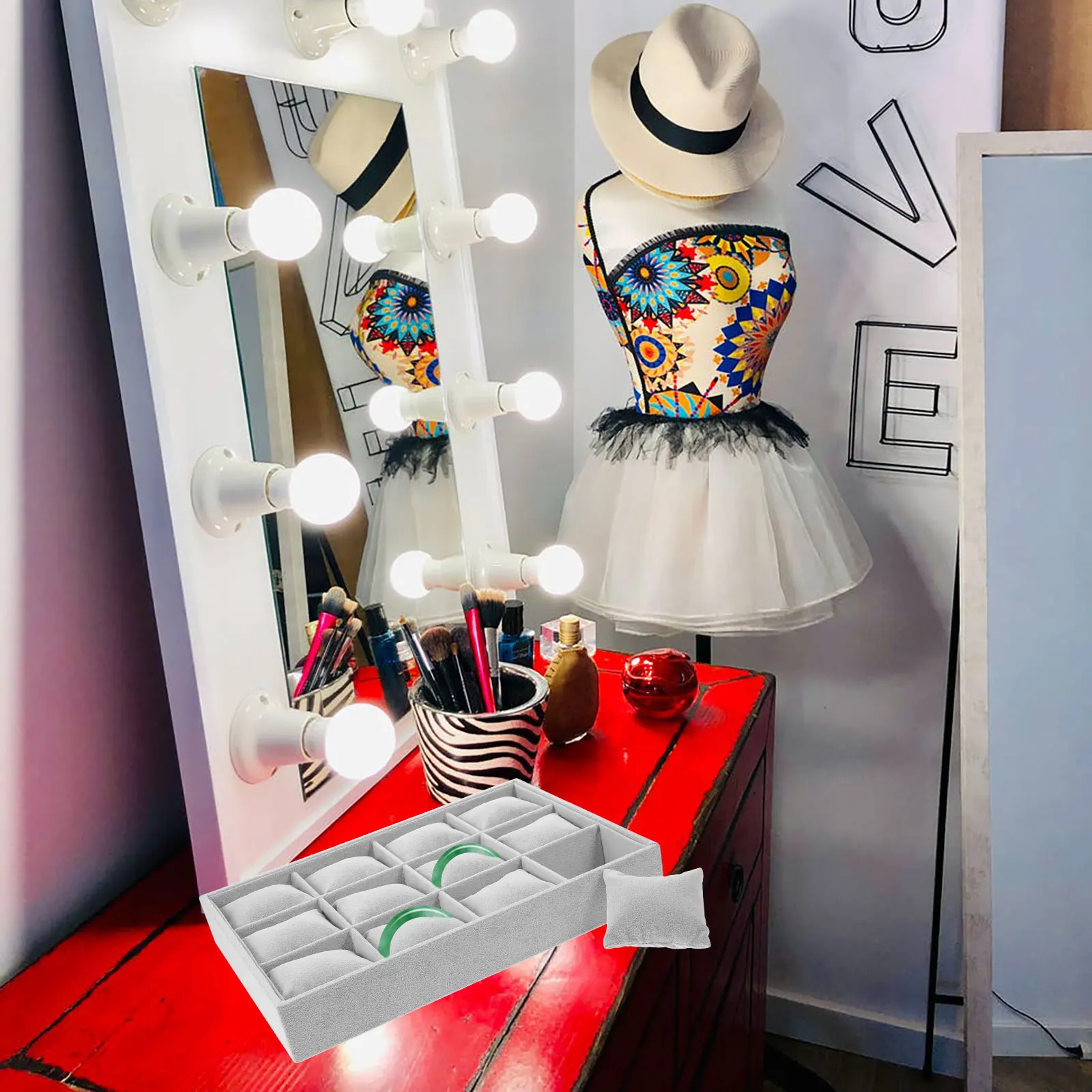 

1Set Watch Display Organizer Tray Soft Lining Jewelry Holder Bracelet Storage Box Desktop Display Stand for Watches Bangles