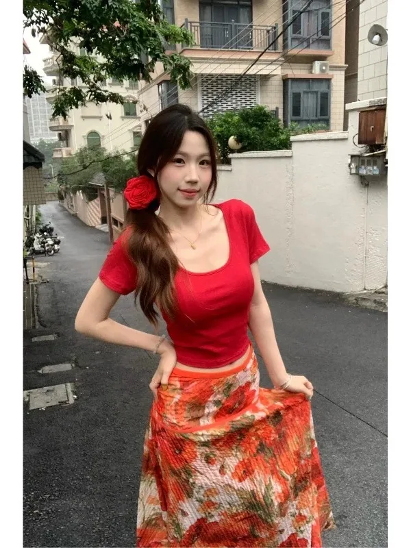 

Red Vintage Large Size T-Shirt Skirt Set Women's Fashion Summer Floral Oil Painting Print Half-length Skirt Two-piece Suit