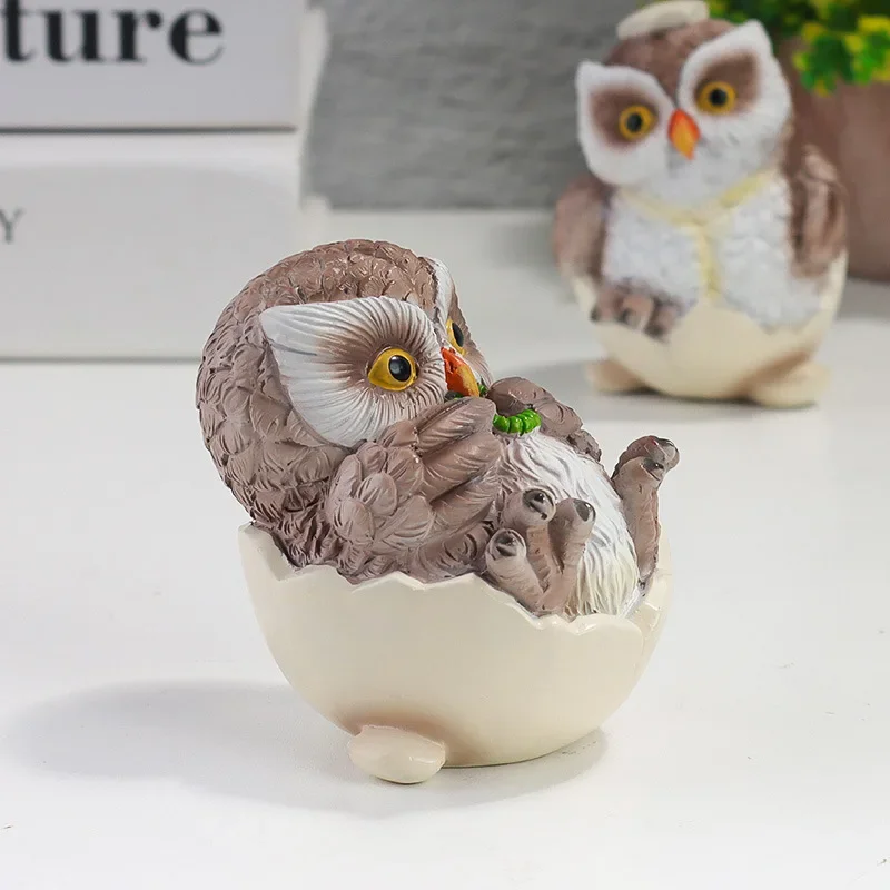 Cute eggshell owl small ornament simulation small animal electric video cabinet desktop decoration creative resin crafts