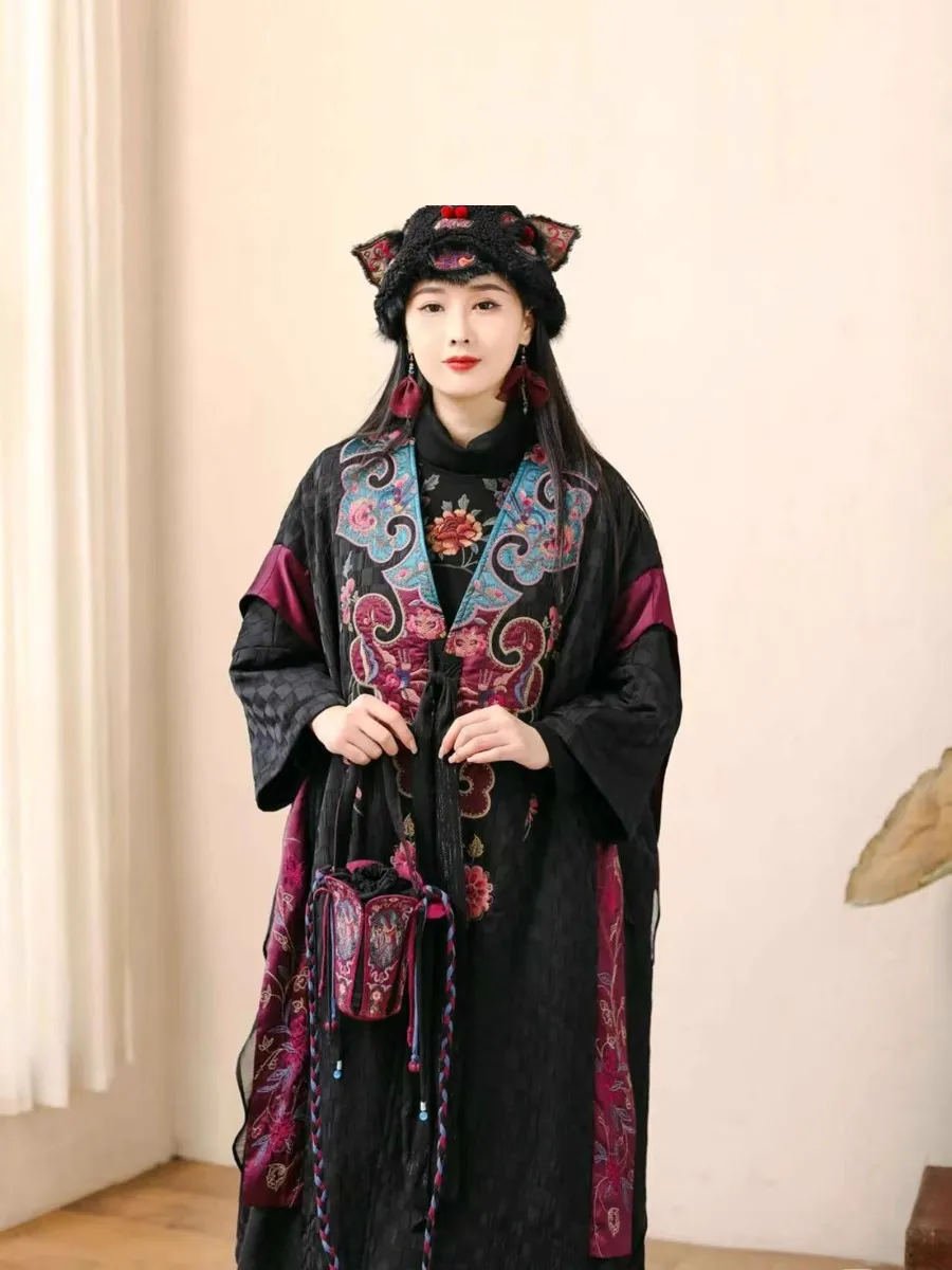 Luxury plus-sized Women's outerwear Winter clothes Vintage Spliced embroidery Long padding Ribbons black ladies warm coats