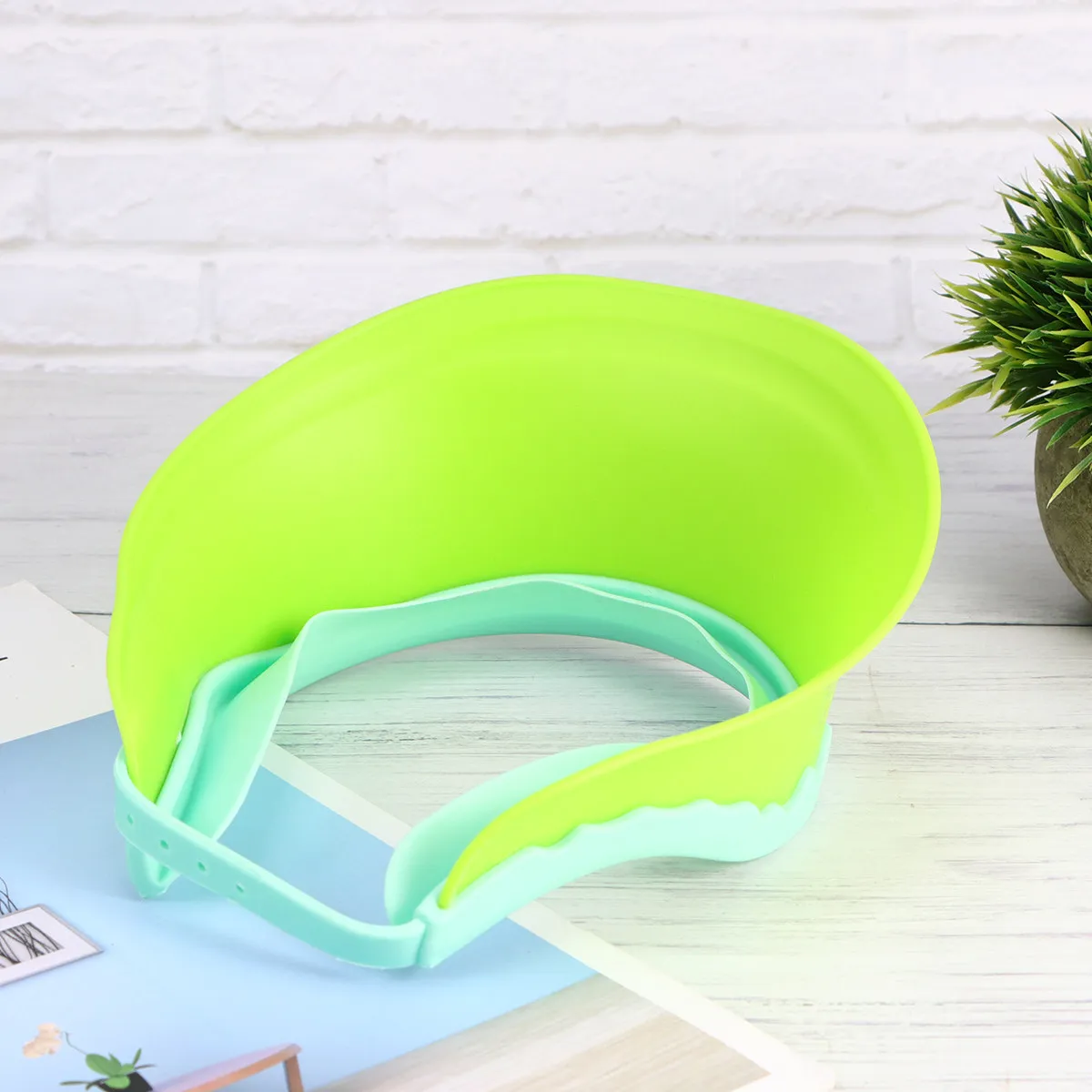 1Pcs Baby Hair Washing Cap Adjustable Waterproof Silicone Shower Ear Protector Cute Shape Lightweight Bathing Hat for Kids 3