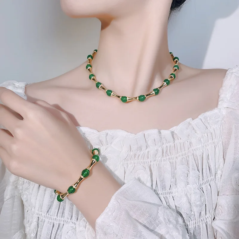 New Chinese Style New Jewelry Set Bracelet Clavicle Chain Natural Green Chalcedony Beaded High-end Women