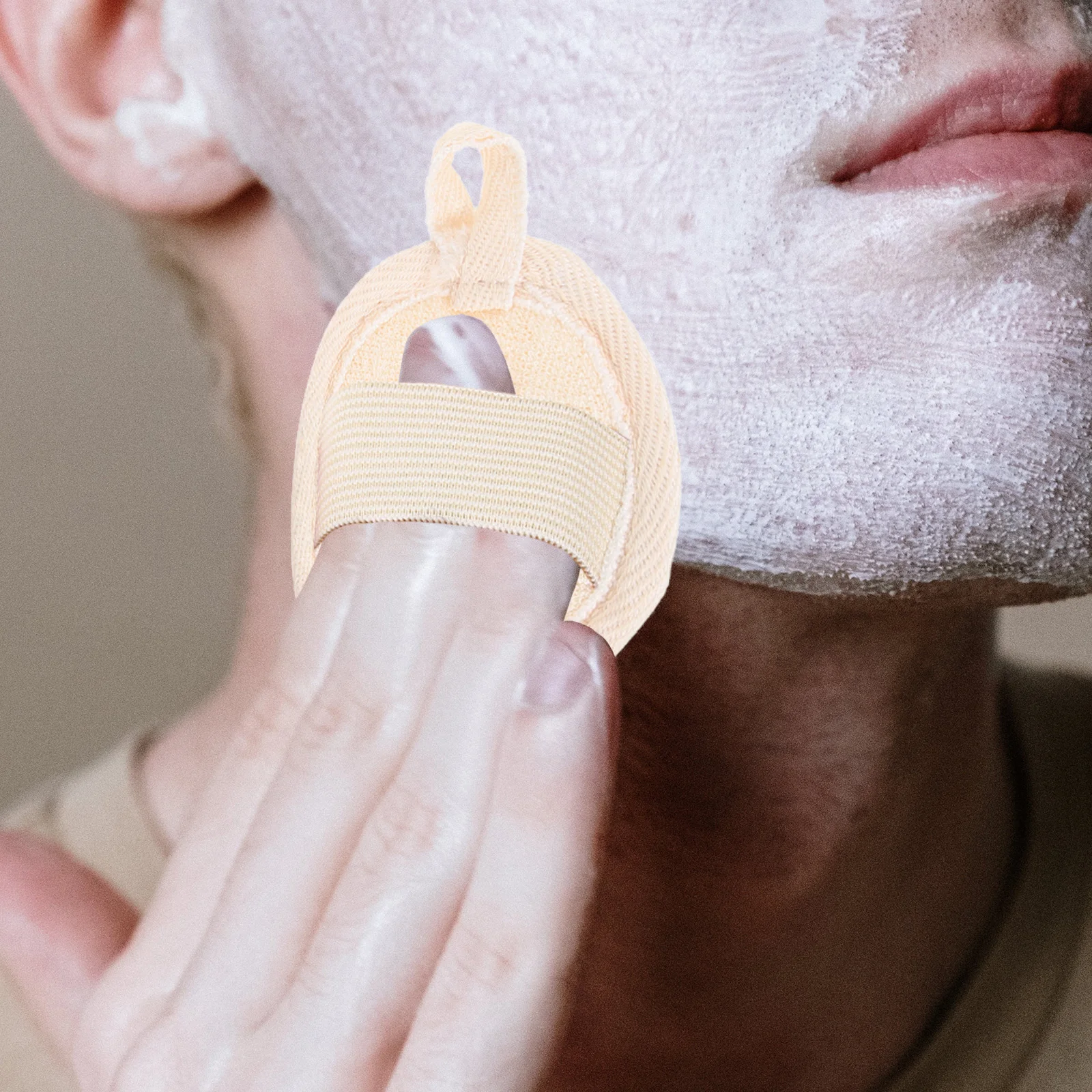 

4 pcs Facial Scrubber 8x8 Beige Edge Face Exfoliator Scrubber Deep Cleansing Exfoliator Pads for Women Portable Lightweight
