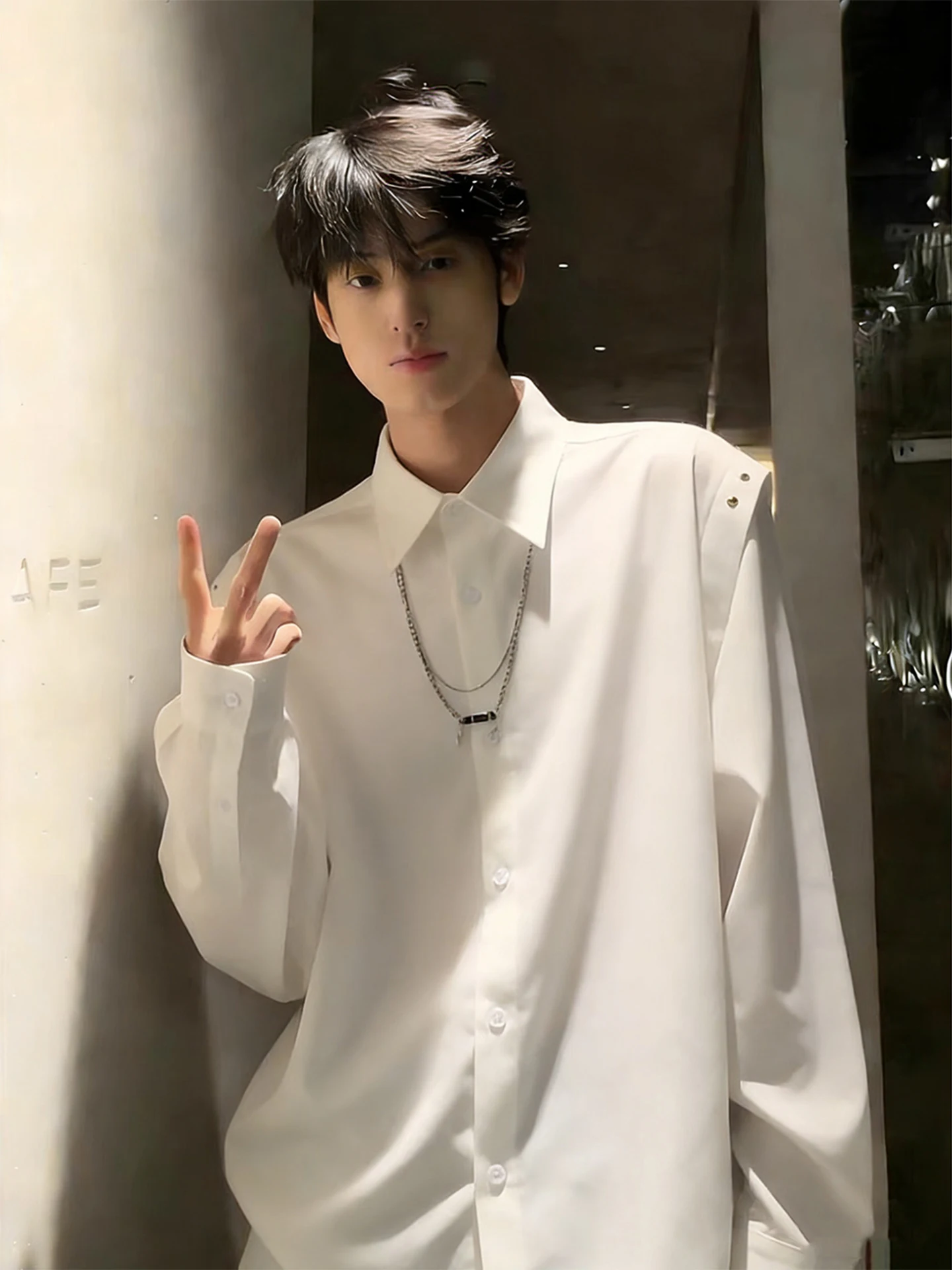 

Белая повседневная рубашка с длинным рукавом в американском стиле Netie, мужская весенняя модная рубашка свободного кроя на пуговицах, верхняя одежда Netie