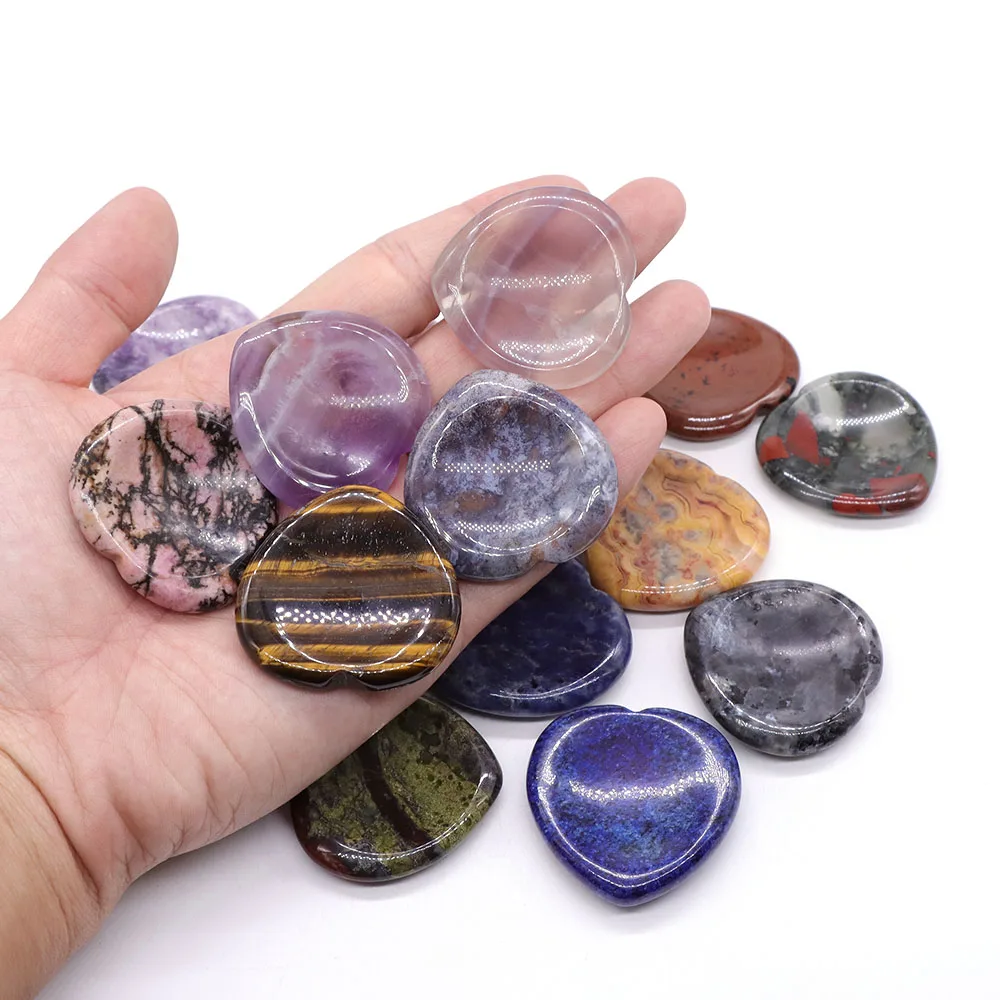 

40x40mm Seven Chakra Heart Forget Worry Stones Amethyst Rose Quartz Crystal Healing Thumb Scraping Facial Board Massage Tool