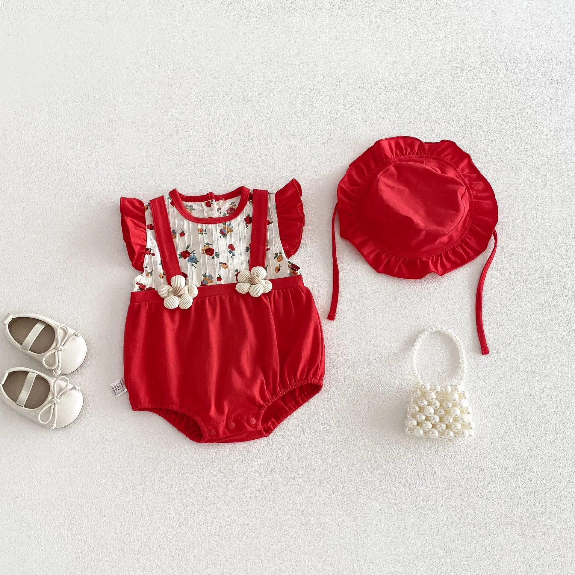 

Одежда для новорожденных на полнолуние, летняя одежда, милые и очаровательные сумочки, комбинезоны, красное платье для новорожденной девочки на сто дней.