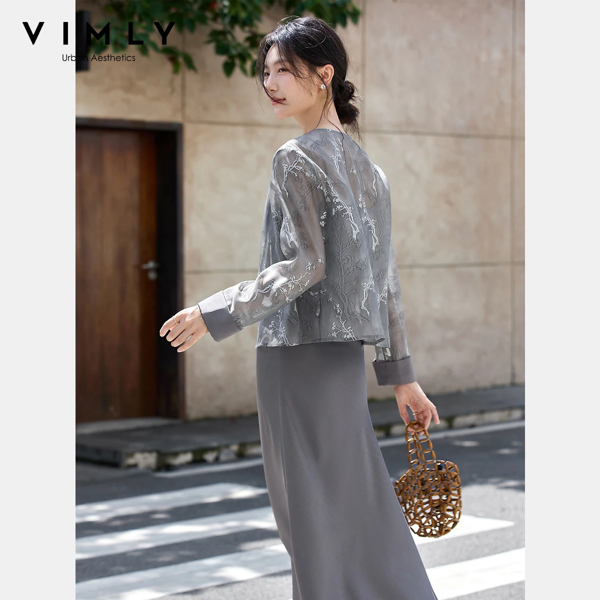 VIMLY 女性のツーピースドレス中国風花刺繍コートロングサスペンダーサテンドレス 2025 秋の女性セット A2683