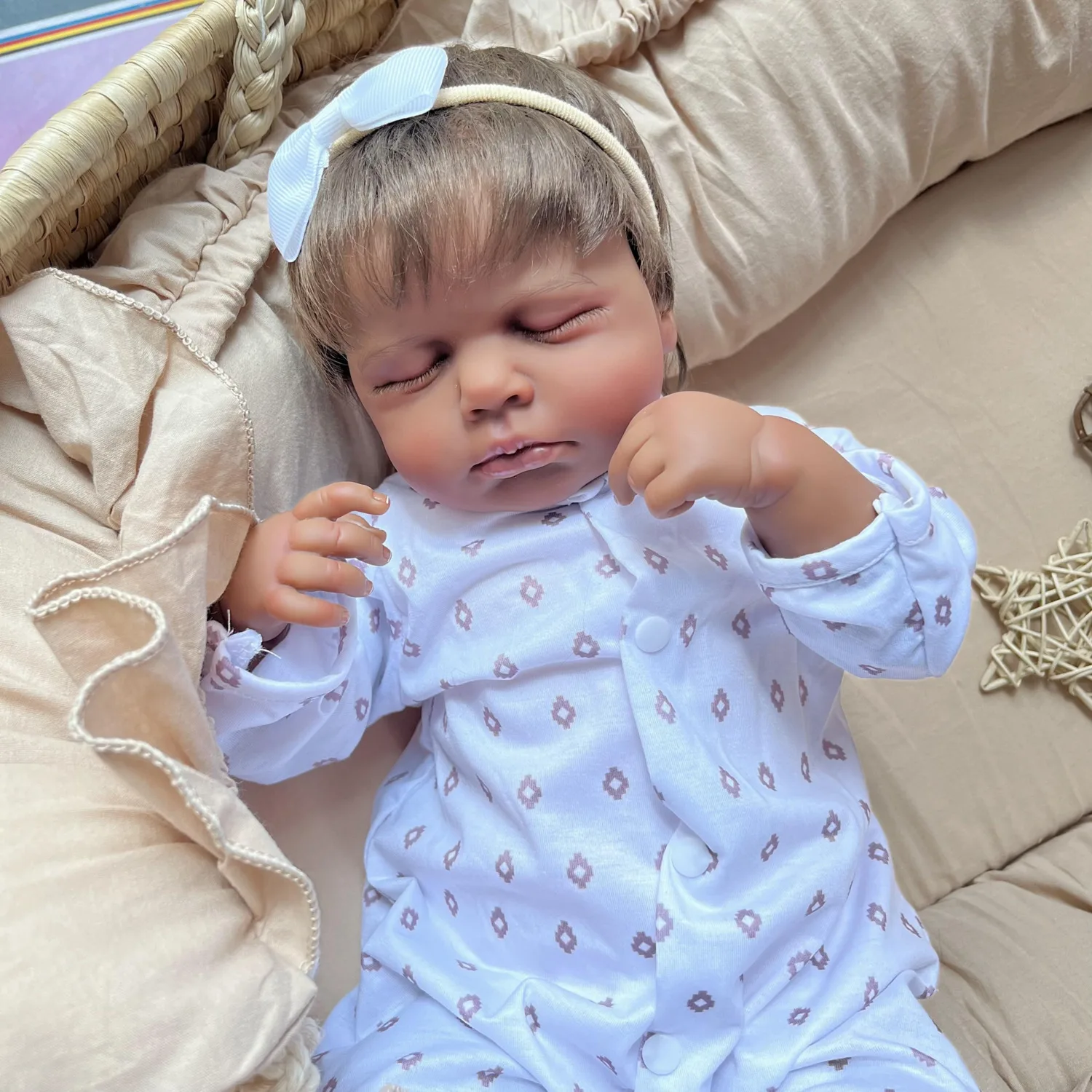 48 CM Slapende Reborn Babypop voor Meisjes met 3D Huid, Levensechte Vinyl Ledematen en Stoffen Lichaam, 18 Inch Realistisch Handgemaakt Speelgoed