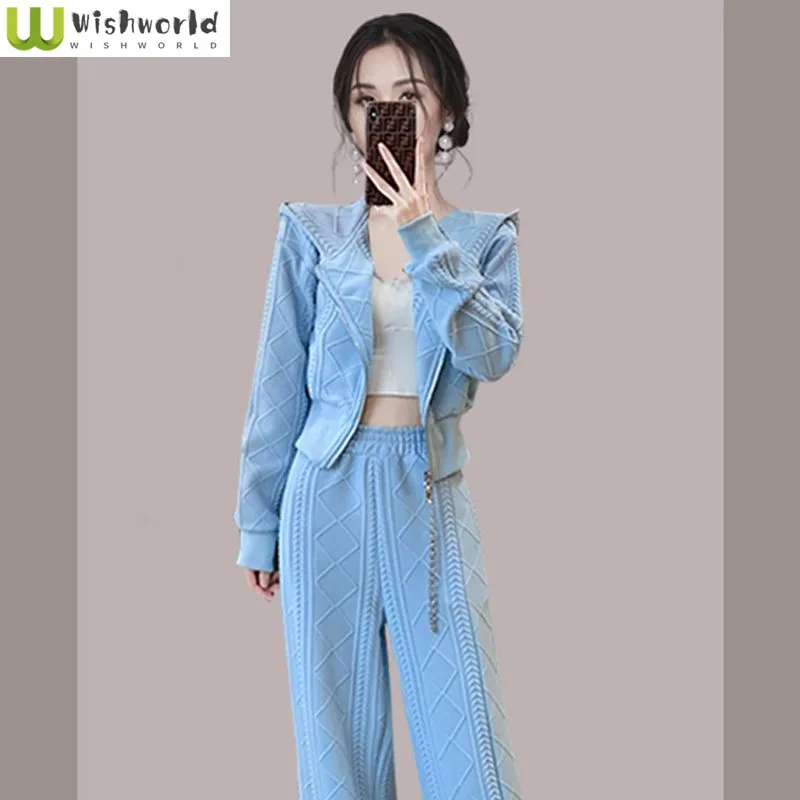 

Set of Women's Autumn and Winter New Korean Version Loose Fitting Age Reducing Hooded Jacket Wide Leg Pants Two-piece Set